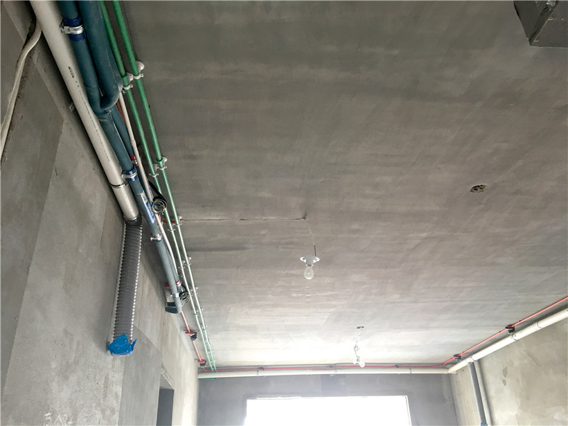 東易力天裝飾工地巡檢，生態(tài)家裝，細(xì)節(jié)處見態(tài)度